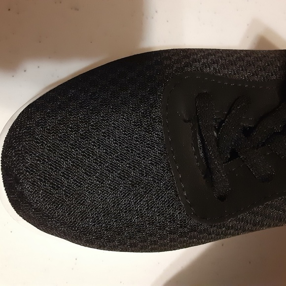 Bobbie Brooks Black Athletic Shoes - Picture 2 of 8